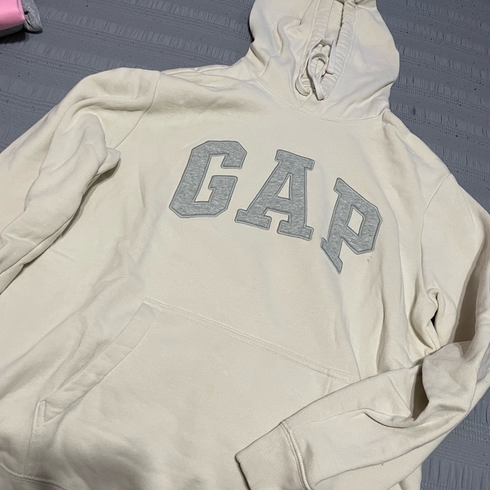 Gap hoodie